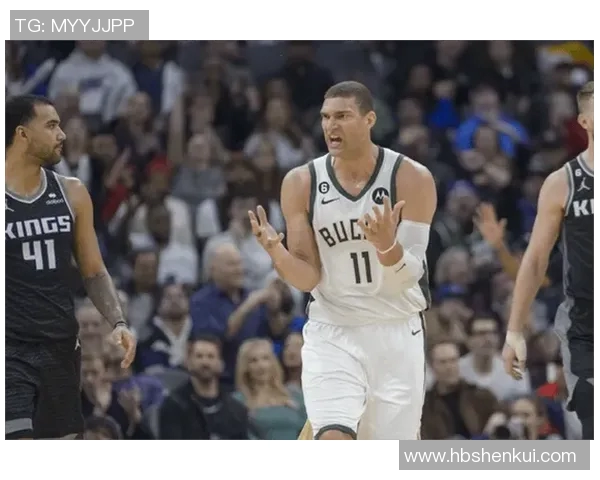 布鲁克洛佩斯：从篮筐之下到三分线外的全能大个子之路